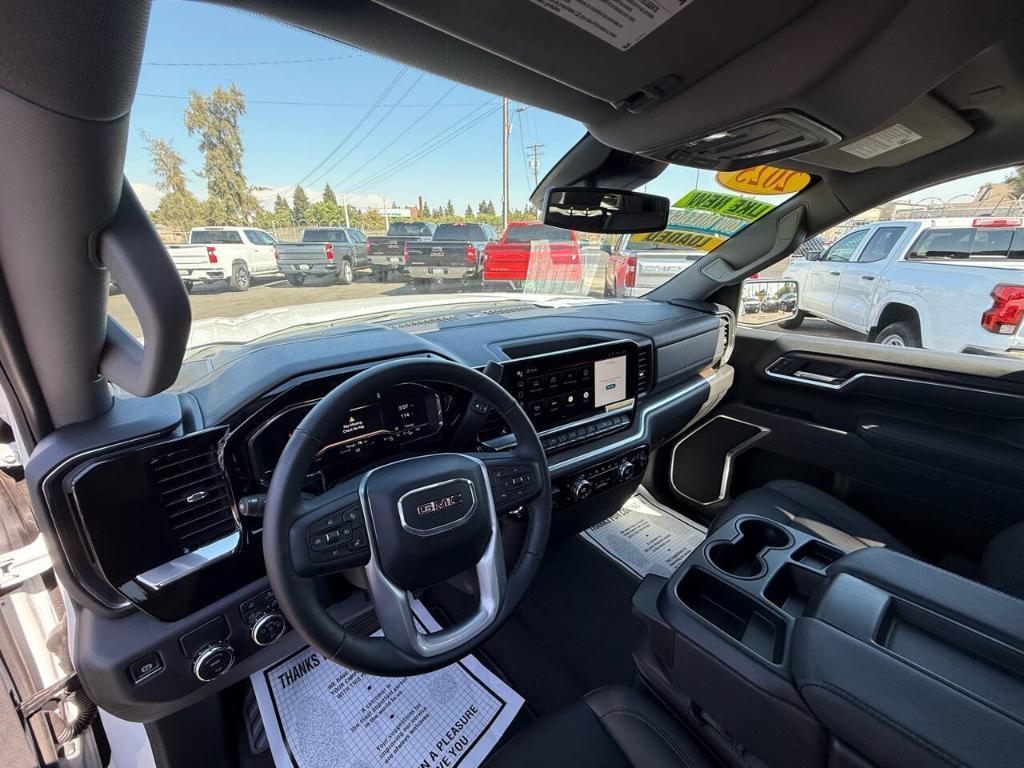 used 2025 GMC Sierra 1500 car, priced at $50,997