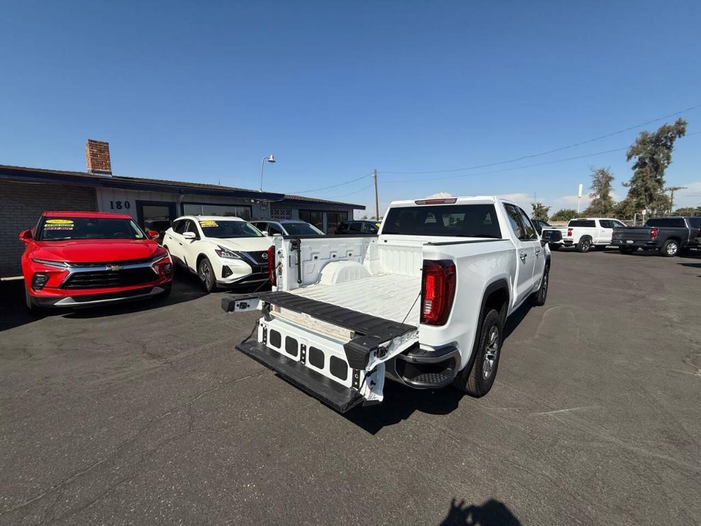 used 2025 GMC Sierra 1500 car, priced at $50,997