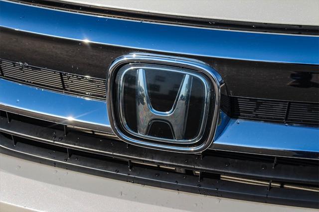 used 2021 Honda Pilot car, priced at $27,124