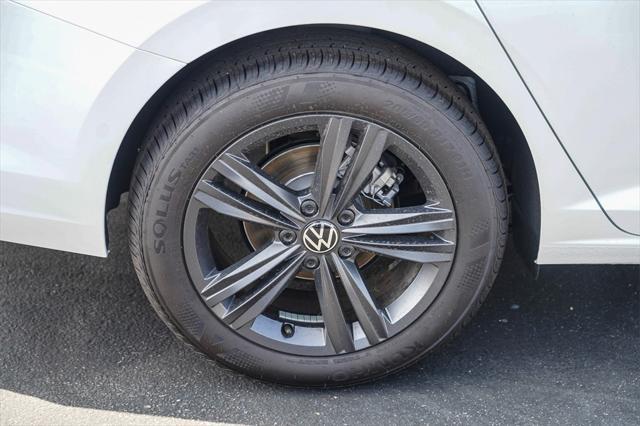 new 2024 Volkswagen Jetta car, priced at $25,570