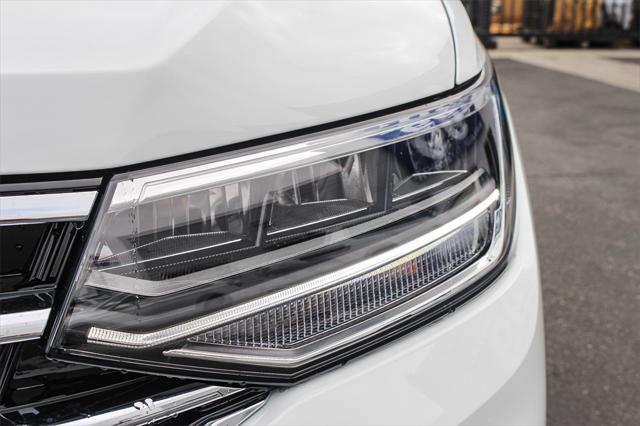 new 2024 Volkswagen Tiguan car, priced at $31,660