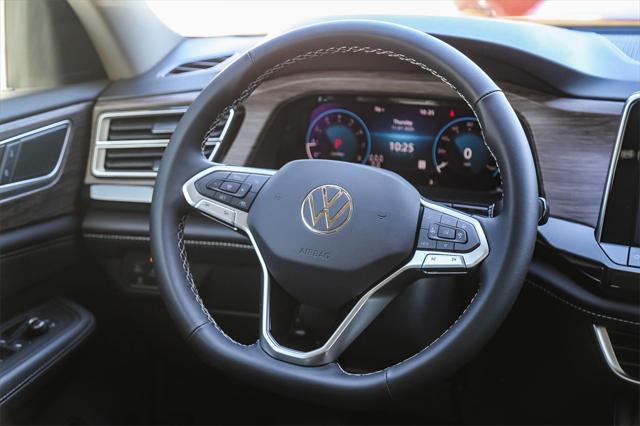 new 2025 Volkswagen Atlas car, priced at $49,294