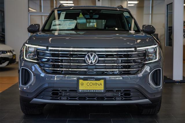 new 2025 Volkswagen Atlas car, priced at $45,389