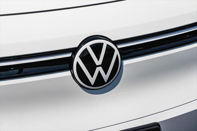 new 2025 Volkswagen ID.4 car, priced at $42,666