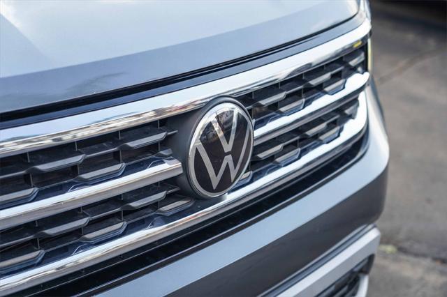 used 2020 Volkswagen Atlas Cross Sport car, priced at $25,682