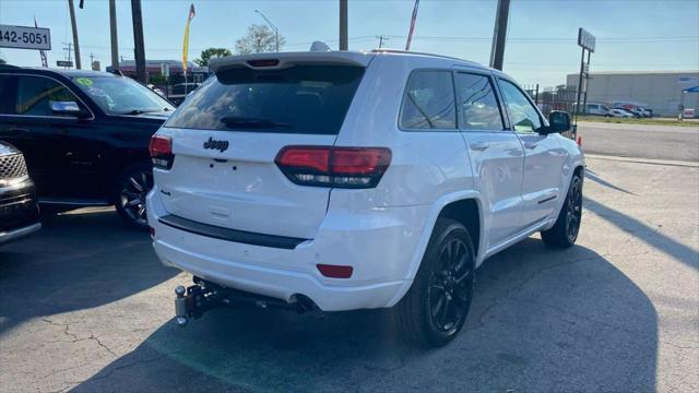 used 2017 Jeep Grand Cherokee car, priced at $15,499