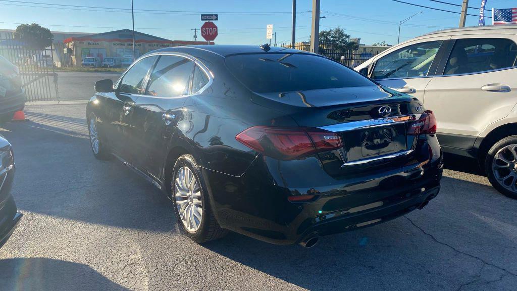 used 2015 INFINITI Q70L car, priced at $13,499