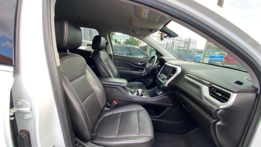 used 2020 GMC Acadia car, priced at $15,999