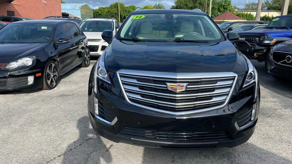 used 2018 Cadillac XT5 car, priced at $15,999
