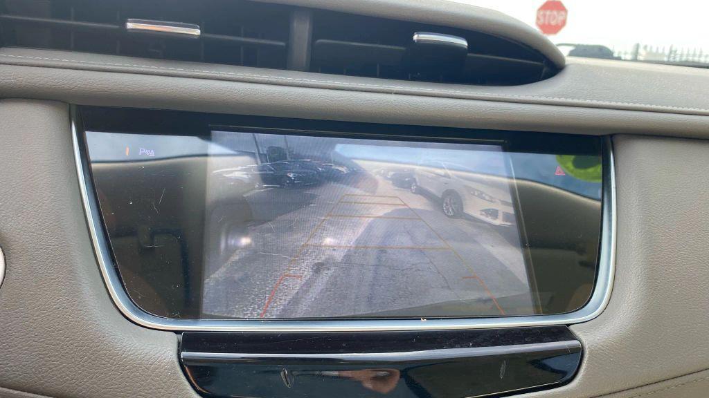 used 2018 Cadillac XT5 car, priced at $15,999