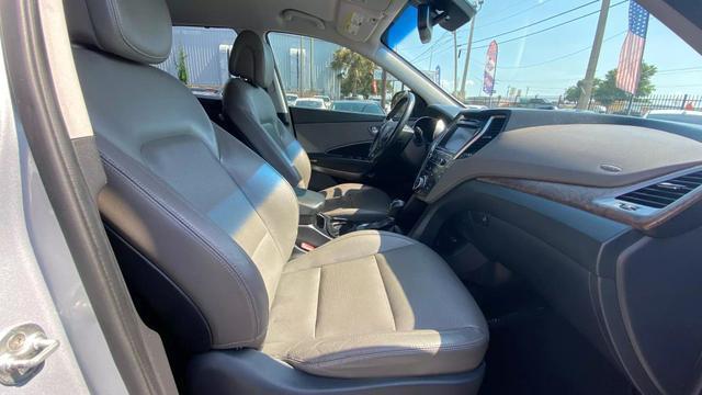 used 2019 Hyundai Santa Fe XL car, priced at $12,999