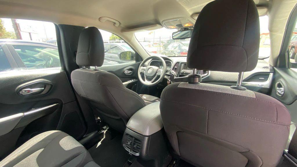 used 2014 Jeep Cherokee car, priced at $9,999