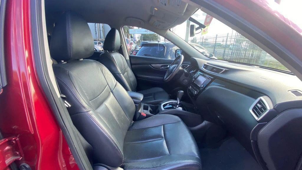 used 2015 Nissan Rogue car, priced at $7,999