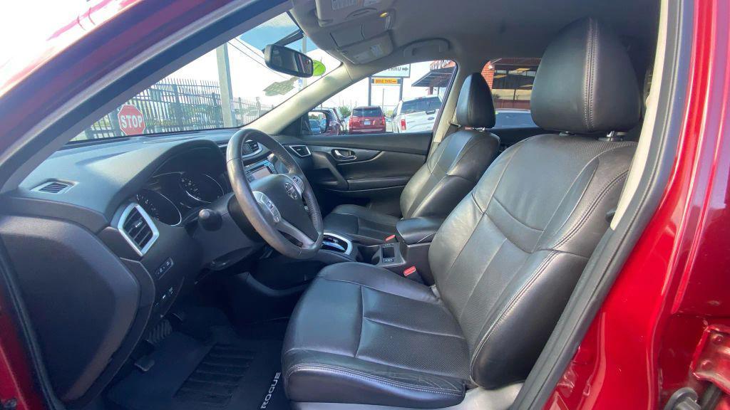 used 2015 Nissan Rogue car, priced at $7,999