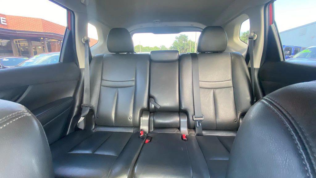 used 2015 Nissan Rogue car, priced at $7,999