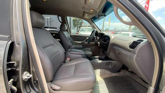 used 2006 Toyota Tundra car, priced at $11,999