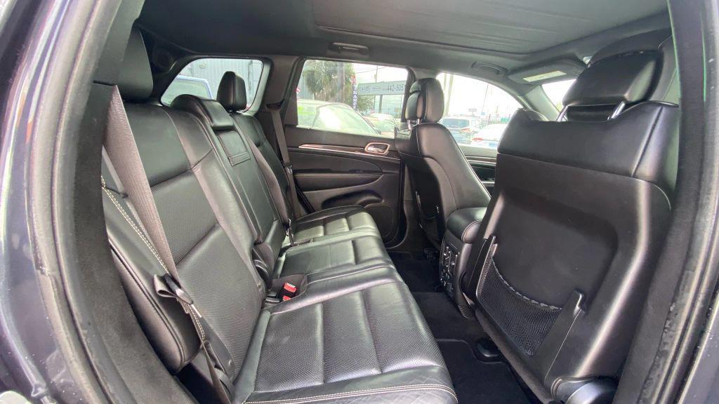 used 2014 Jeep Grand Cherokee car, priced at $10,999