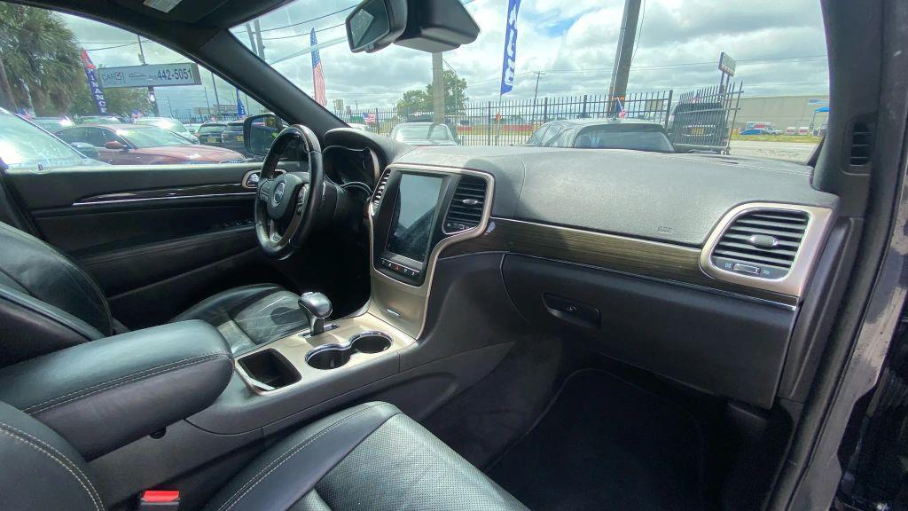 used 2014 Jeep Grand Cherokee car, priced at $10,999