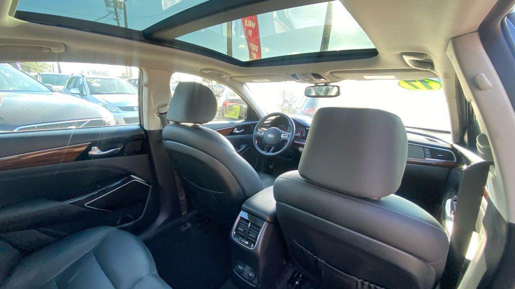 used 2017 Kia Cadenza car, priced at $13,999