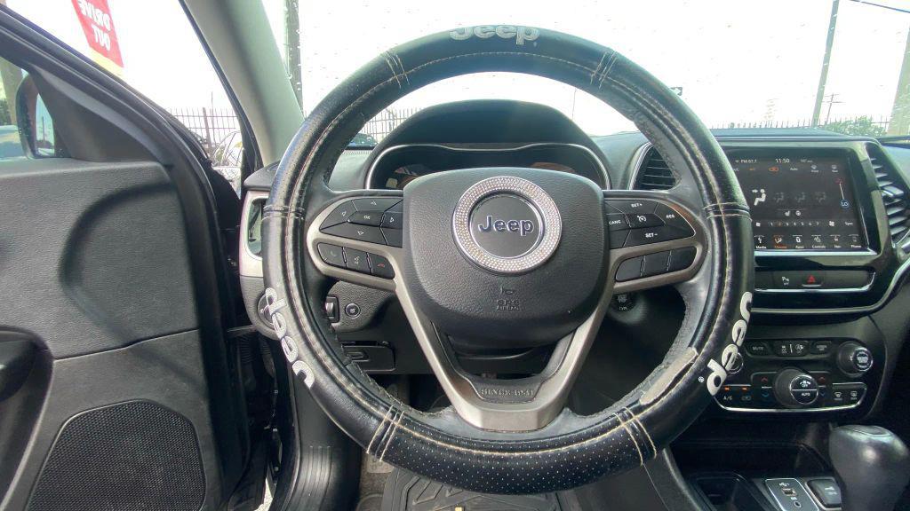used 2019 Jeep Cherokee car, priced at $10,999