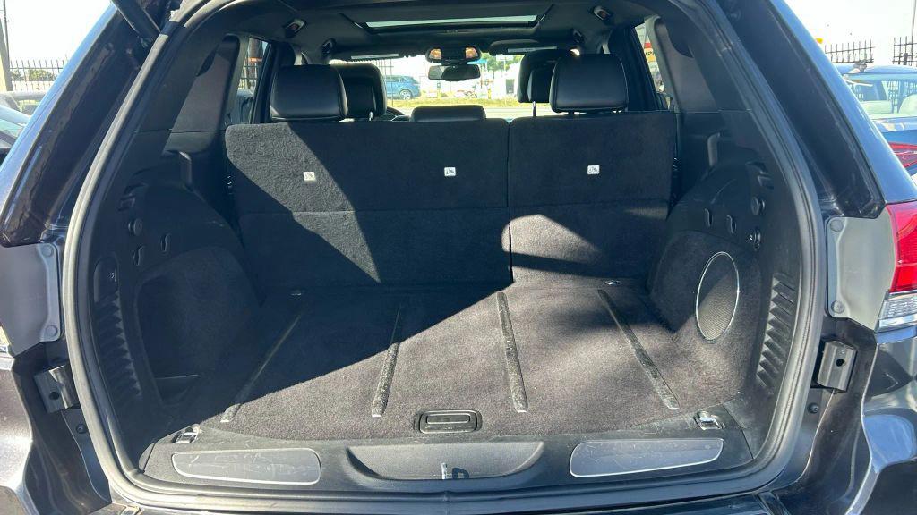 used 2015 Jeep Grand Cherokee car, priced at $11,999