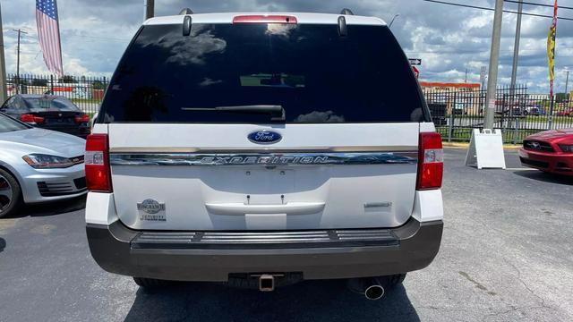 used 2017 Ford Expedition car, priced at $17,999