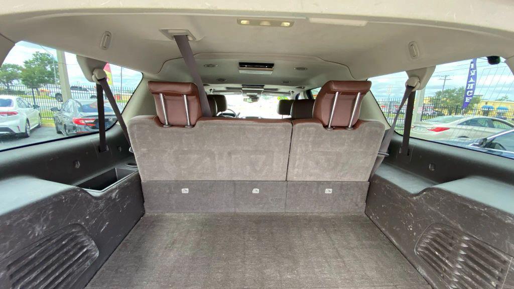 used 2016 Chevrolet Suburban car, priced at $17,499