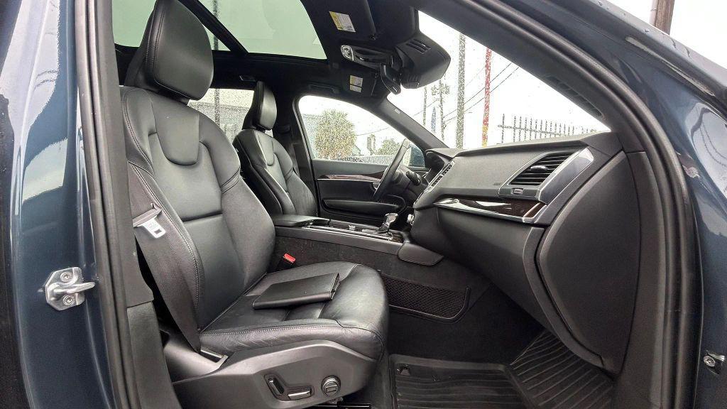 used 2019 Volvo XC90 car, priced at $12,499