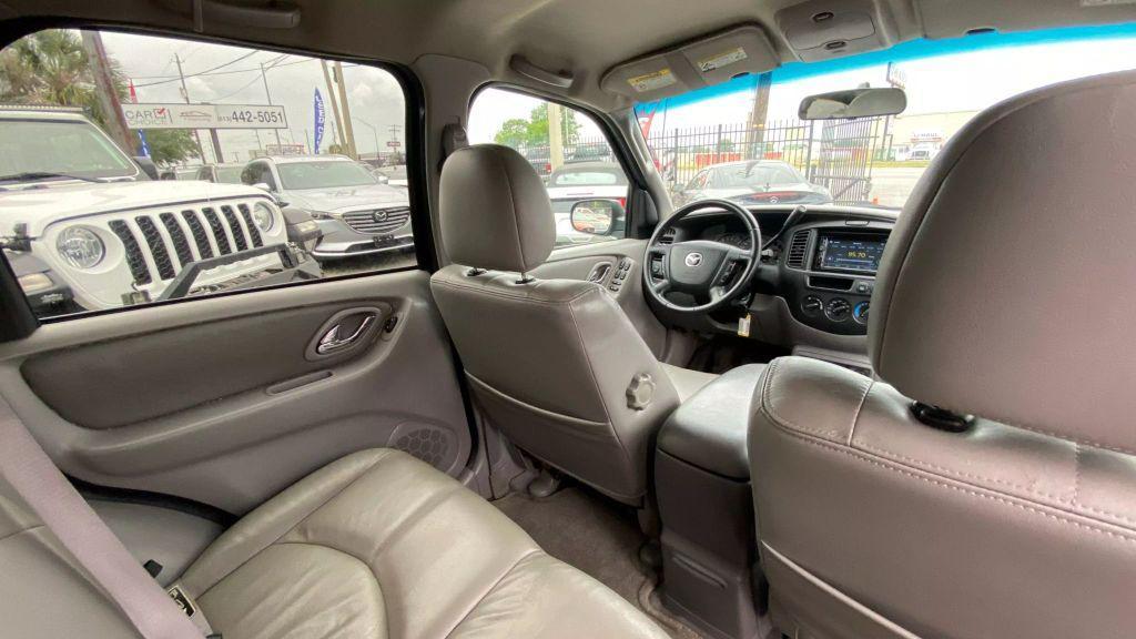 used 2002 Mazda Tribute car, priced at $6,999