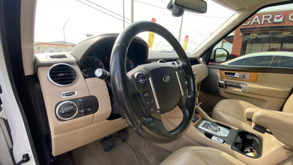 used 2015 Land Rover LR4 car, priced at $15,999