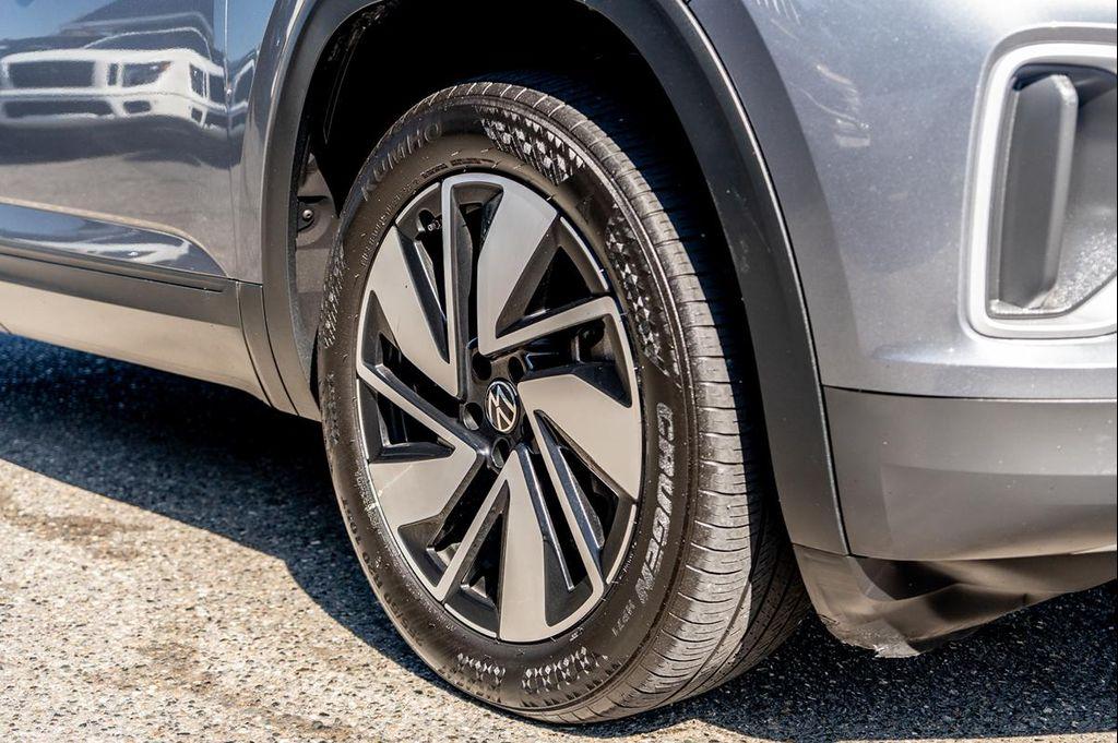 used 2024 Volkswagen Atlas car, priced at $32,977