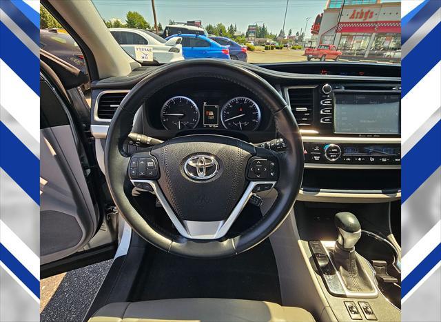 used 2018 Toyota Highlander car, priced at $27,777