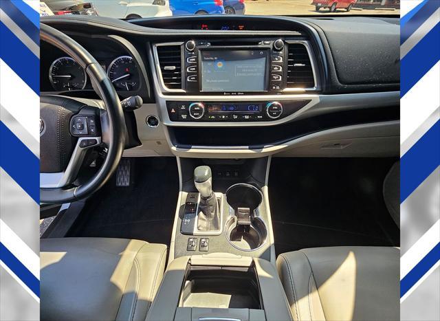 used 2018 Toyota Highlander car, priced at $27,777