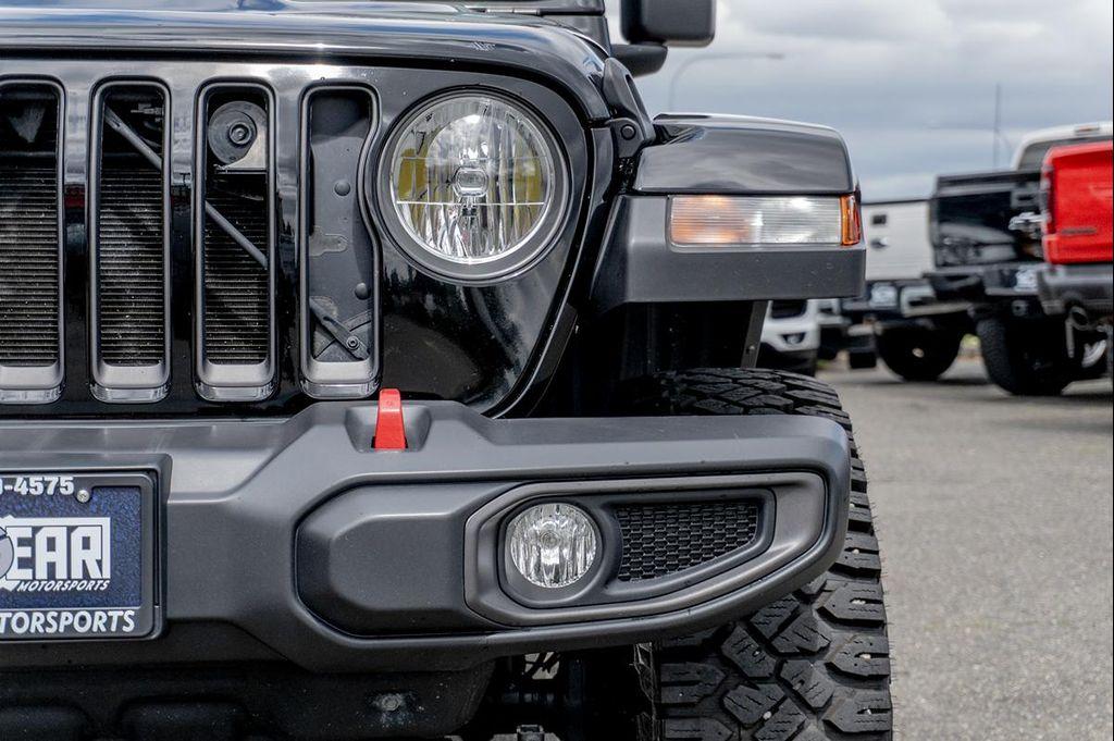 used 2022 Jeep Gladiator car, priced at $44,477