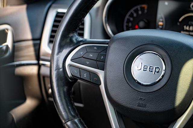 used 2020 Jeep Grand Cherokee car, priced at $19,577
