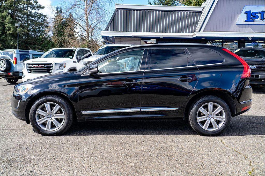 used 2016 Volvo XC60 car, priced at $14,977