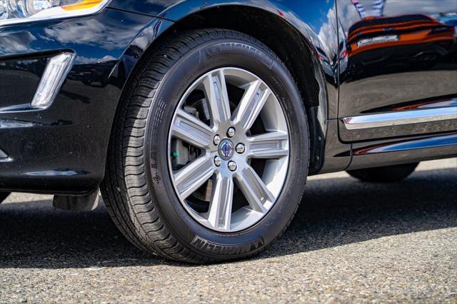 used 2016 Volvo XC60 car, priced at $16,577