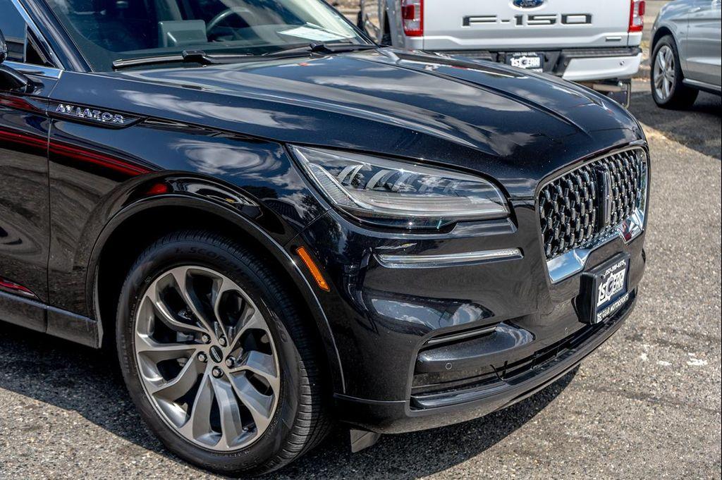 used 2023 Lincoln Aviator car, priced at $43,977