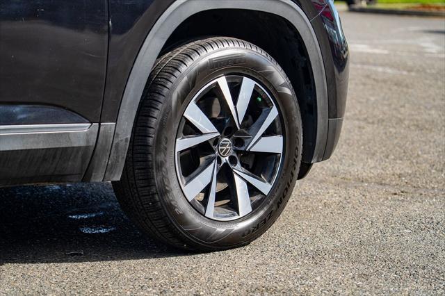 used 2020 Volkswagen Atlas Cross Sport car, priced at $26,477