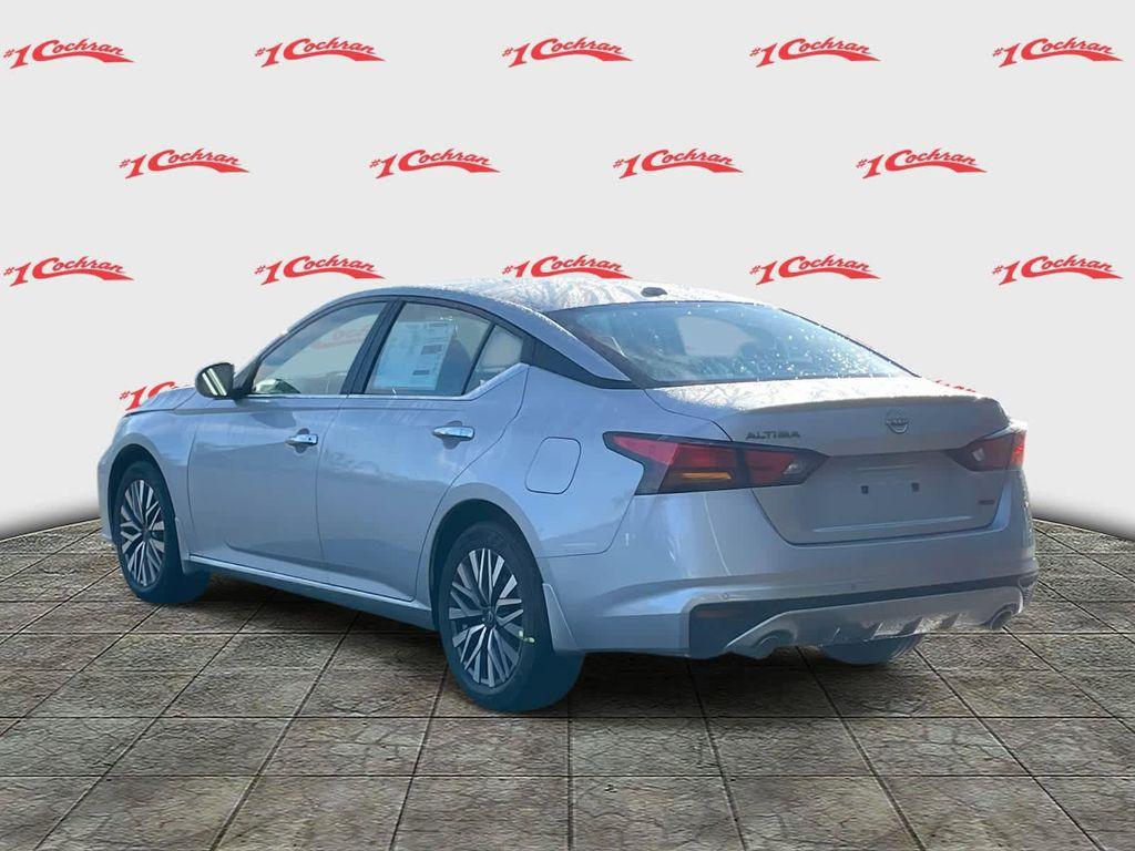 new 2025 Nissan Altima car, priced at $31,101