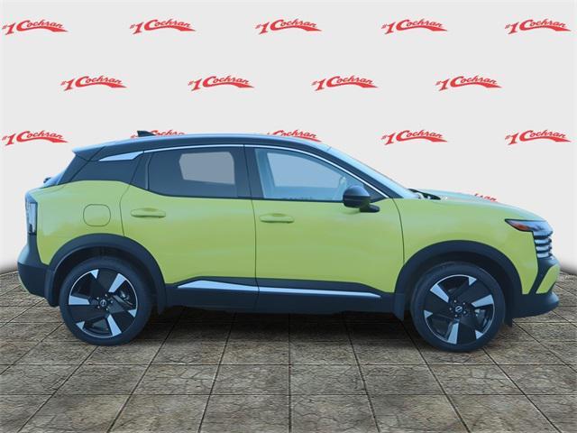 new 2025 Nissan Kicks car, priced at $30,258