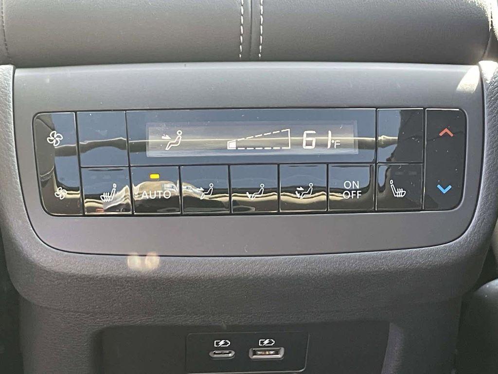 new 2025 Nissan Pathfinder car, priced at $41,970