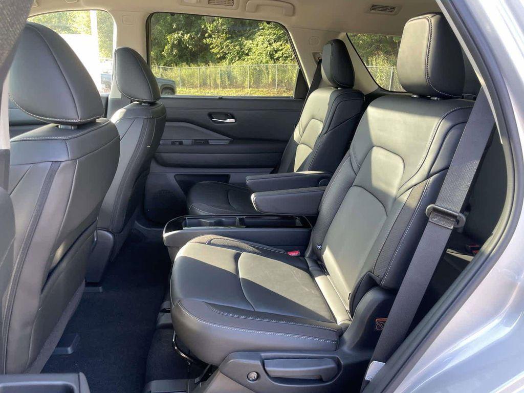 new 2025 Nissan Pathfinder car, priced at $46,970