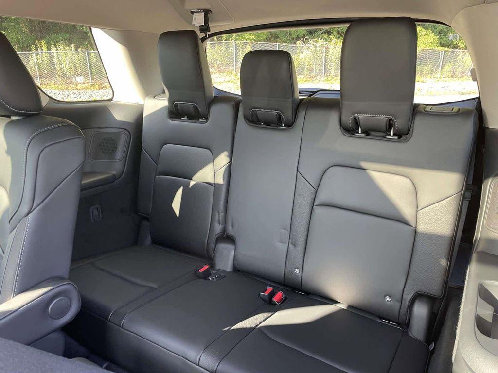 new 2025 Nissan Pathfinder car, priced at $46,970