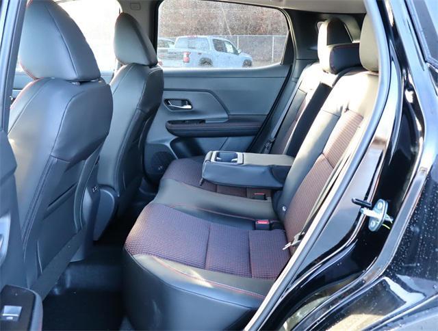 new 2025 Nissan Kicks car, priced at $29,428