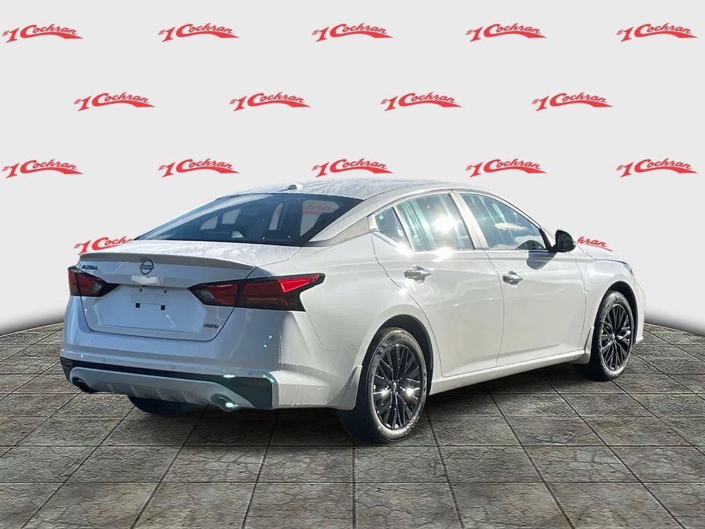 new 2025 Nissan Altima car, priced at $30,302