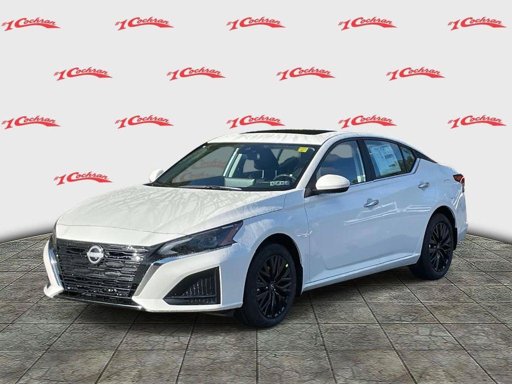 new 2025 Nissan Altima car, priced at $30,302