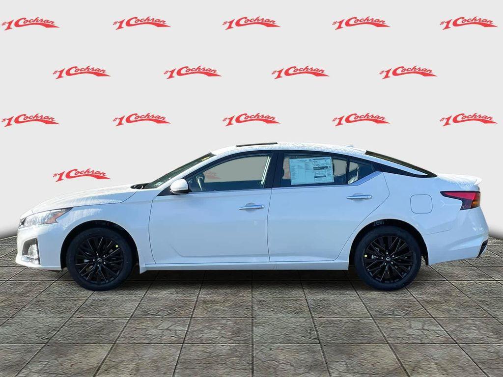 new 2025 Nissan Altima car, priced at $30,302