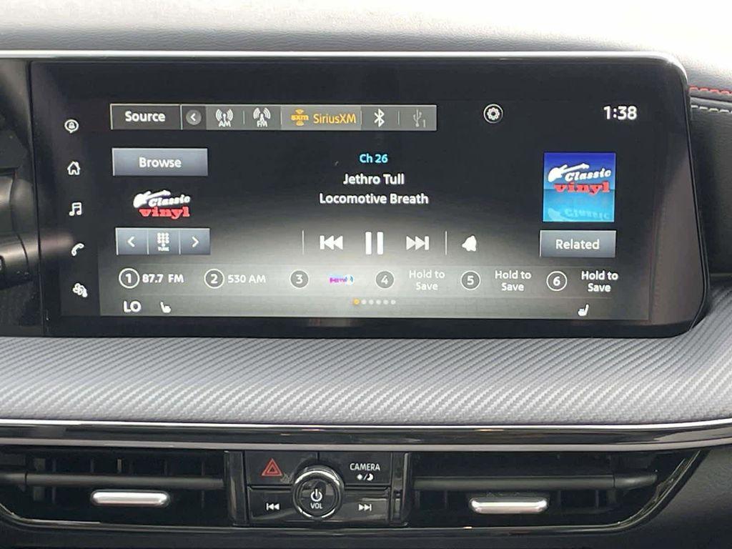 new 2025 Nissan Kicks car, priced at $30,157