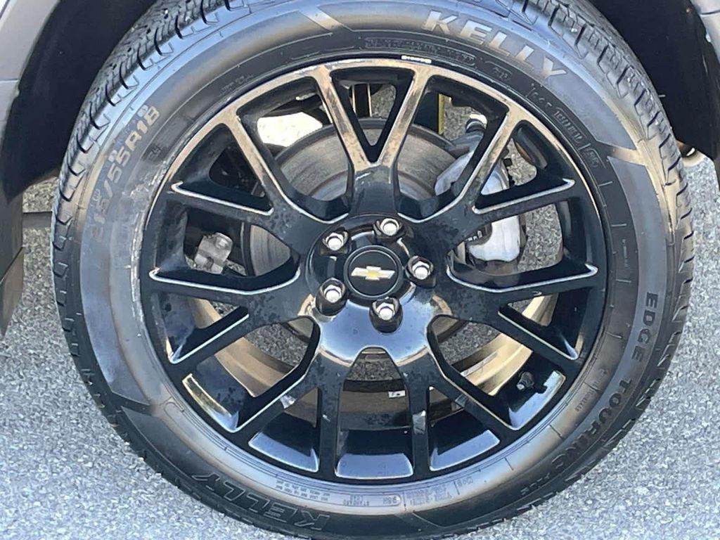 used 2022 Chevrolet Trax car, priced at $18,894